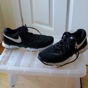 Mens Nike sneaker